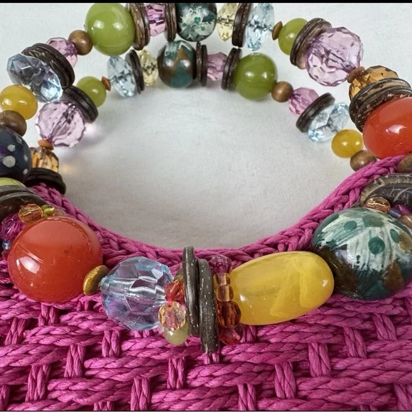 Cappelli Straworld Fuchsia Tote with Beaded Handle - Picture 11 of 12